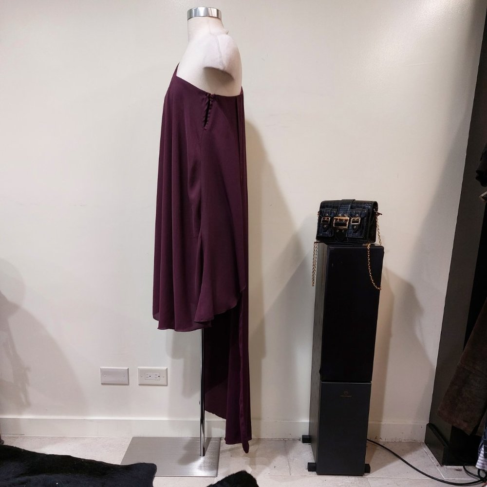 💥CHIC & SEXY💥VENUS One Shoulder Asymmetrical Cape Dress in Plum - Picture 3 of 12